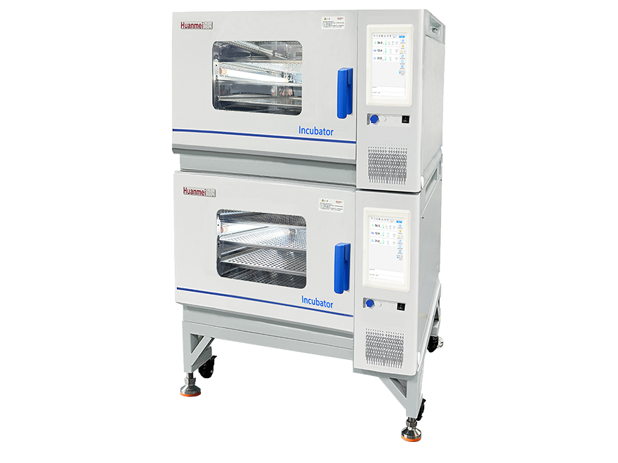 Stackable precision constant temperature incubator